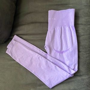 NVGTN Contour Lilac Leggings